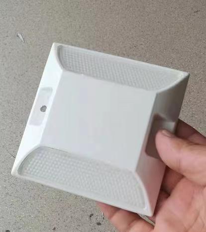 products high  ABS white color reflective traffic safety road stud