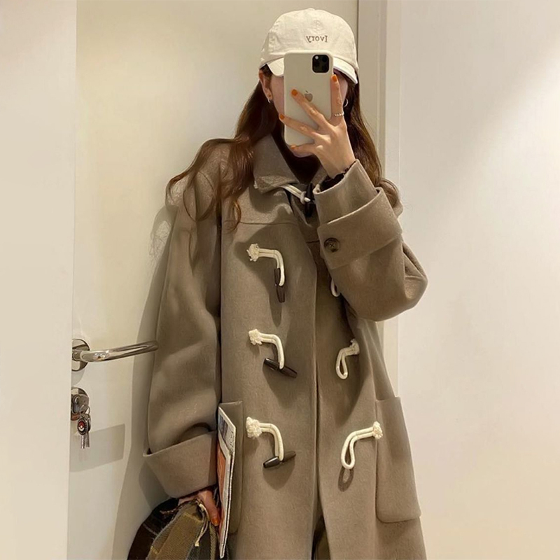 College style Japanese lovely woolen coat medium length ox horn buckle student JK coat camel winter coat  autumn winter new