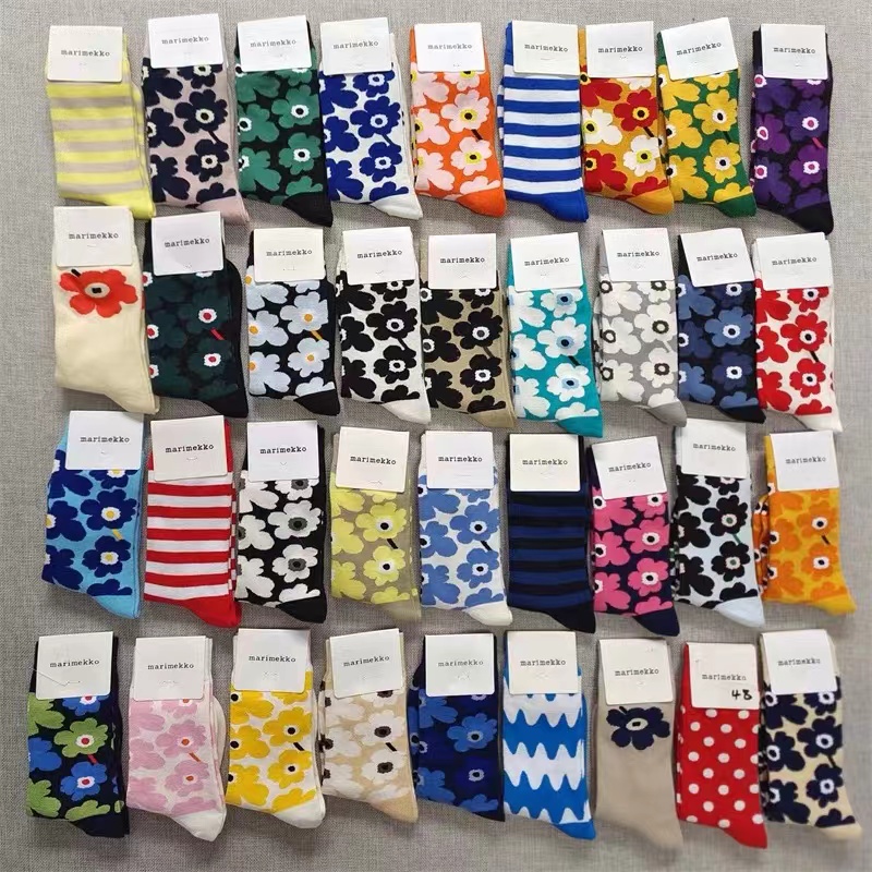 Finnish Color Retro Flower Medium And High Tube Literary Socks Women's Spring And Autumn