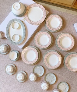 First copy christian dior home dinner set